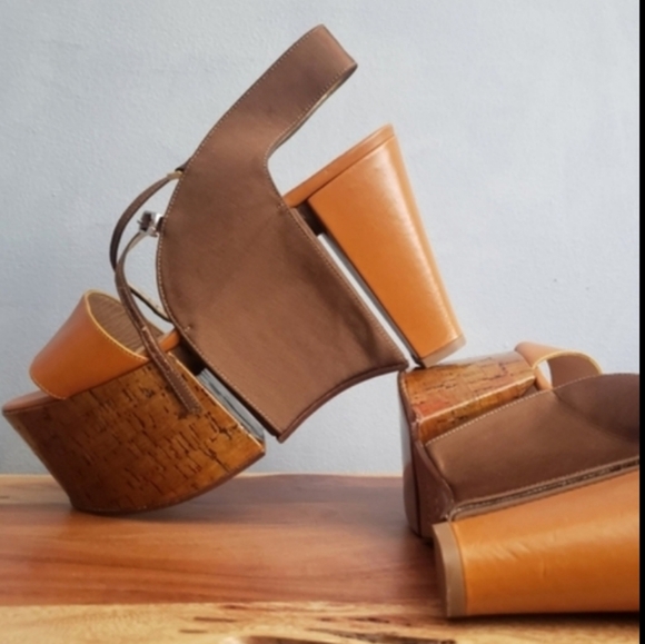 FENDI LEATHER, FABRIC CORK, PLATFORM SHOES US 8.5, 9 - Picture 3 of 16